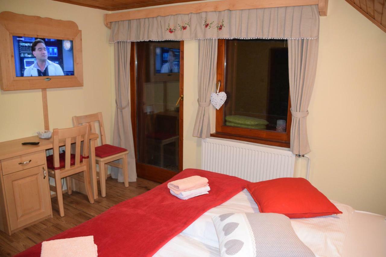 Farm Stay "Alpine Dreams" Солчава Экстерьер фото